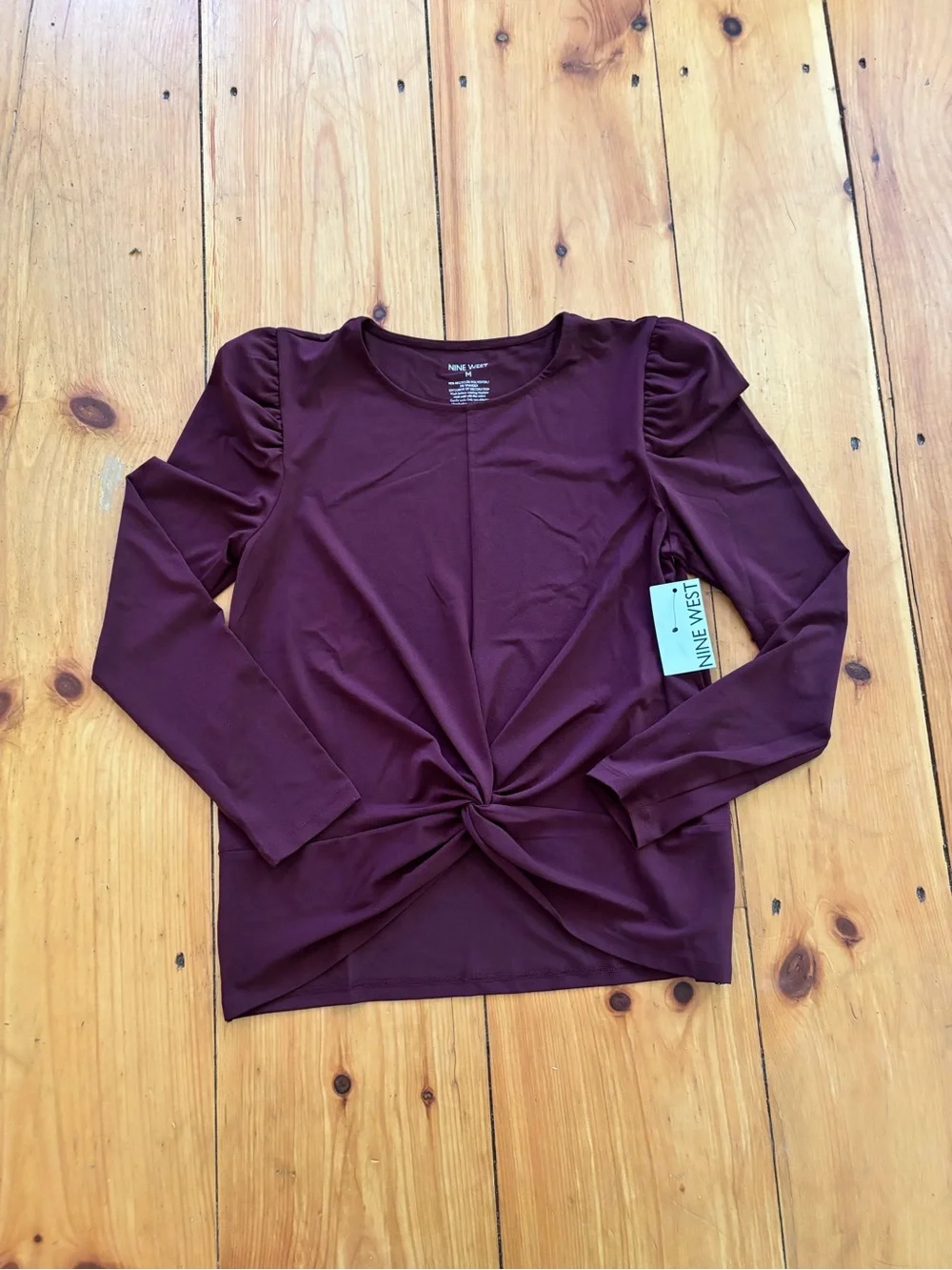 NWT Nine West Burgundy Twist Front Puff Sleeve Top Medium